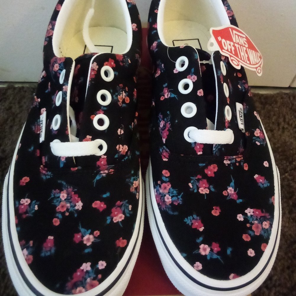 vans era floral print brand new never worn